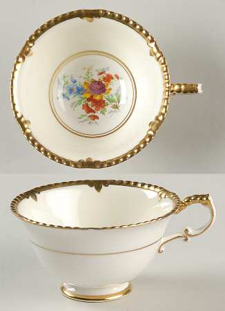 Park Lane Footed Cup