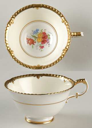 Park Lane Footed Cup