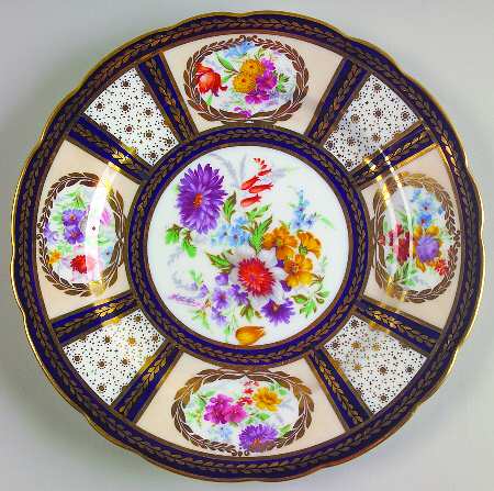 8902 (Scalloped) Salad Plate