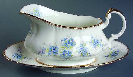 Remember Me Gravy Boat & Underplate