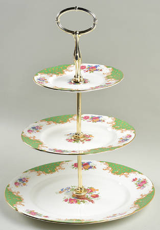 Rockingham Green 3-Tiered Serving Tray (DP, SP, BB)