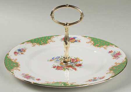 Rockingham Green Round Serving Plate with Handle (DP)