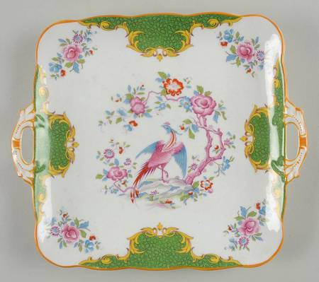 Rockingham Green Square Handled Cake Plate