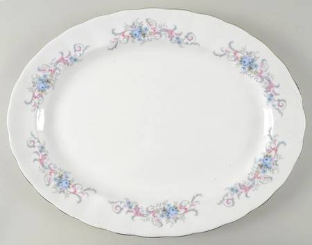 Romance 16" Oval Serving Platter