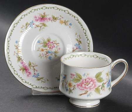 Tay San Footed Cup & Saucer Set
