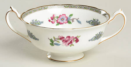 Tree of Kashmir (Gold Trim, Scalloped) Footed Cream Soup Bowl