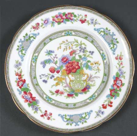 Tree of Kashmir (Gold Trim, Scalloped) Luncheon Plate