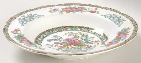 Tree of Kashmir (Gold Trim, Scalloped) Rim Soup Bowl