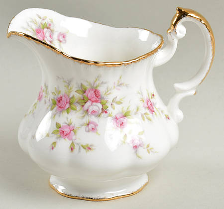 Victoriana Rose Creamer