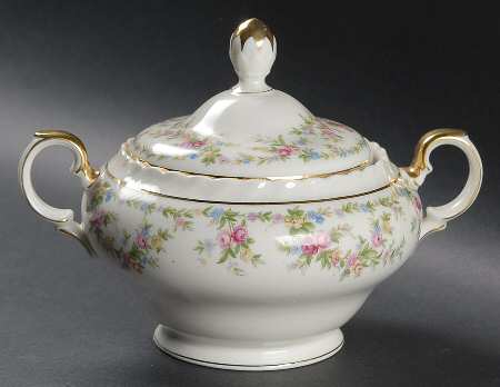 Chalfonte (Czech) Sugar Bowl & Lid