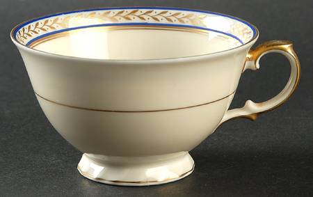 Chancellor (Czech) Footed Cup