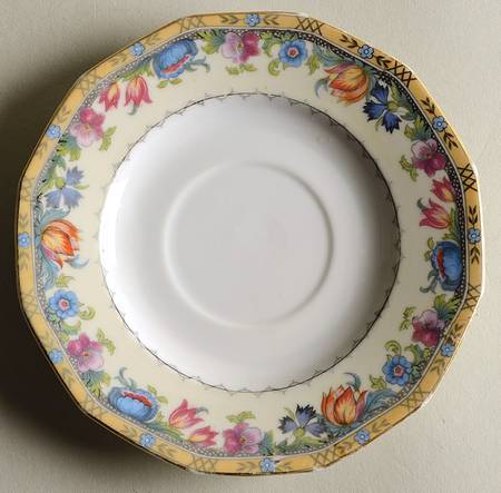 Newport (Cream & White) Saucer for Bouillon Cup