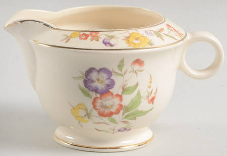 Buttercup Creamer