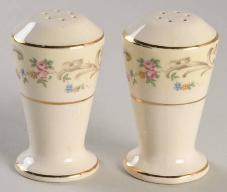 Duchess Salt & Pepper Set