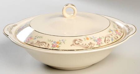 Duchess Round Covered Vegetable by Paden City