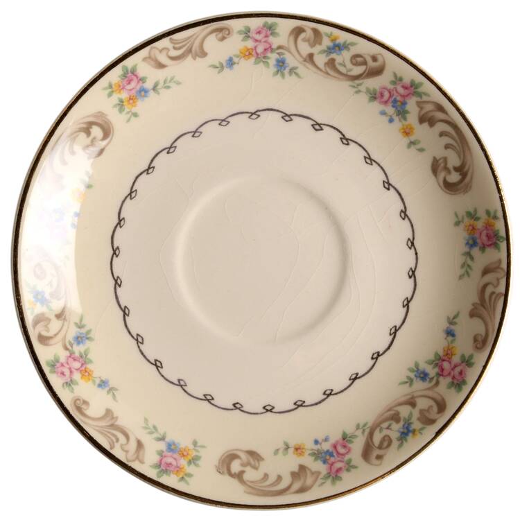 Duchess Saucer