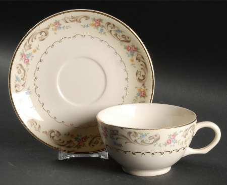 Duchess Flat Cup & Saucer Set