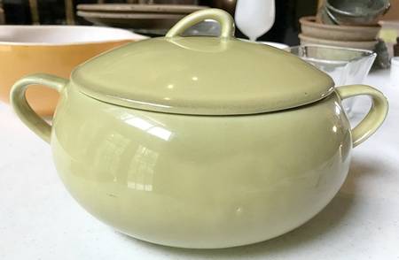 Greenbriar Chartreuse Round Covered Vegetable