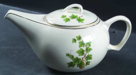 Ivy (Gold Trim On Edge) Teapot & Lid