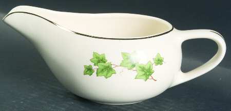 Ivy (Gold Trim On Edge) Gravy Boat