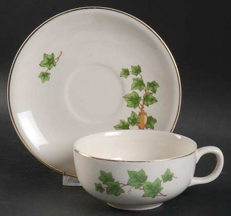 Ivy (Gold Trim On Edge) Flat Cup & Saucer Set