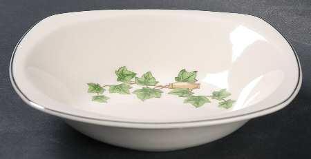 Ivy (Minion, Platinum Trim) Fruit/Dessert (Sauce) Bowl