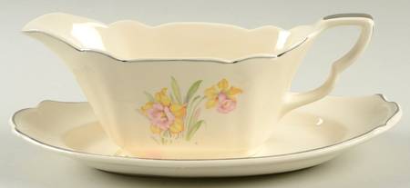 Jonquil (Multisided, Platinum) Gravy Boat & Underplate/Relish