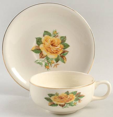 PCP47 Flat Cup & Saucer Set
