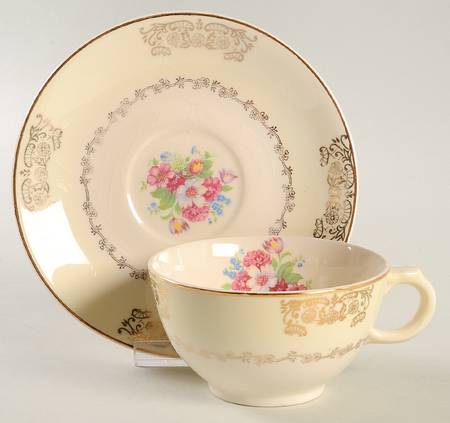 PCP71 Flat Cup & Saucer Set