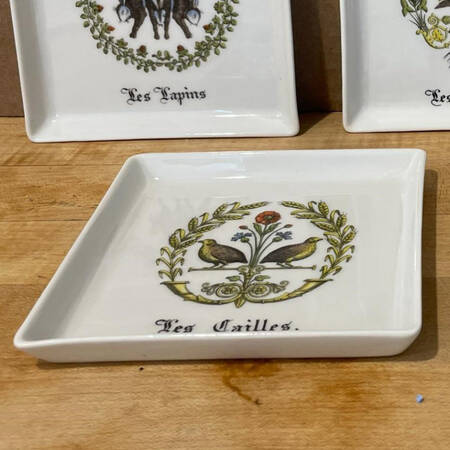 Chambord 4" Square Dish