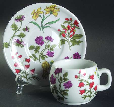 Herbier Flat Cup & Saucer Set
