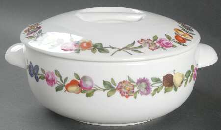 Les Quatre Saisons 2 Qt Round Covered Casserole
