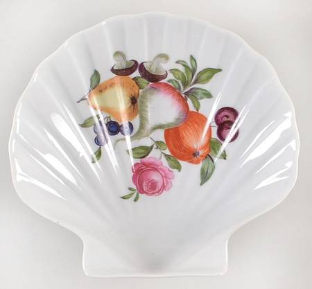 Les Quatre Saisons Shell Shaped Dish