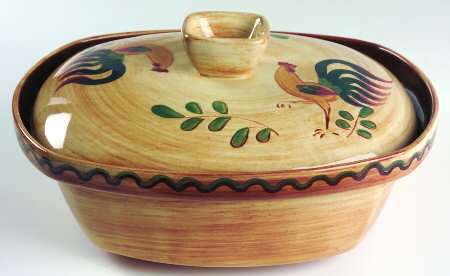 Red Rooster 2 Quart Oval Covered Casserole