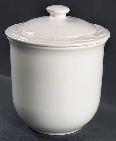 Acadia White Medium Canister & Lid