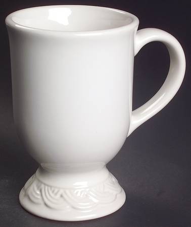 Acadia White Pedestal Mug