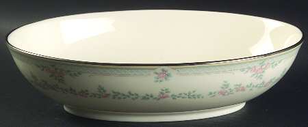 Alexandra 10" Oval Vegetable Bowl