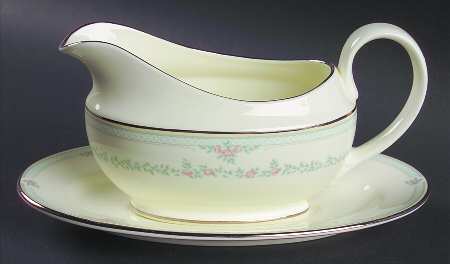Alexandra Gravy Boat & Underplate