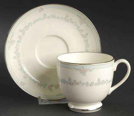 Alexandra Footed Cup & Saucer Set