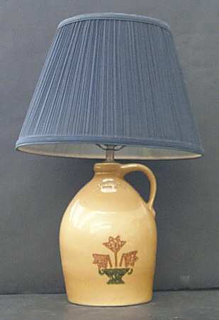 America (Discontinued 1989) Large Jug Table Lamp & Shade