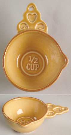 America (Discontinued 1989) 1/2 Cup Measuring Cup