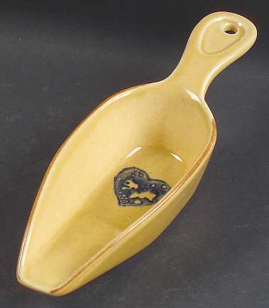 America (Discontinued 1989) Large Scoop
