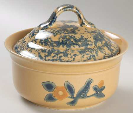 America (Discontinued 1989) 1 Qt Round Covered Casserole