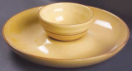 America (Discontinued 1989) Chip and Dip Set (Uses Fruit Bowl)