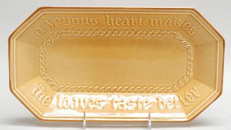 America (Discontinued 1989) Bread Tray