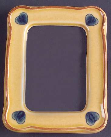 America (Discontinued 1989) Picture Frame Magnet