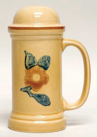 America (Discontinued 1989) Spice Shaker
