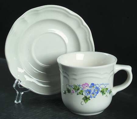 Annabelle Flat Cup & Saucer Set