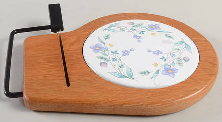 April Cheese Board (1 Tile and Slicer)