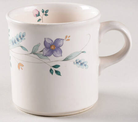 April Flat Cup